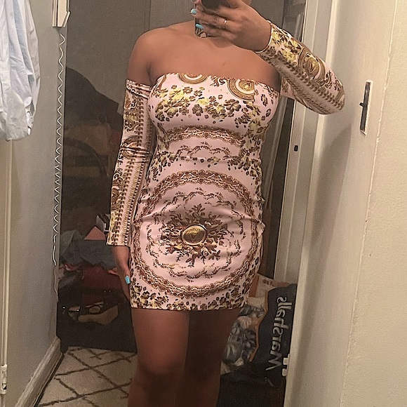 Brand new Versace print FashionNova dress, never woren. - Picture 1 of 5